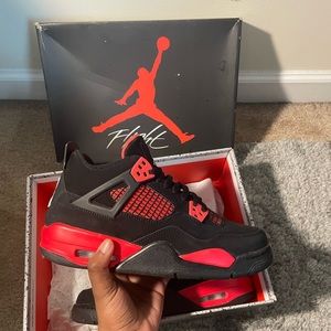 Air Jordan 4 Retro Red Thunder
